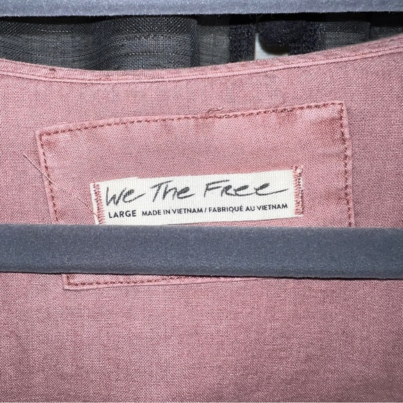 Free People Dusty Pink Button Down - Picture 3 of 9